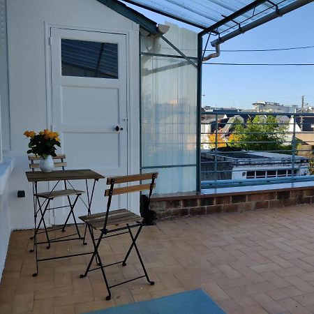 Studio Equipe, Grande Terrasse, A Cote De La Gare Tours Luaran gambar